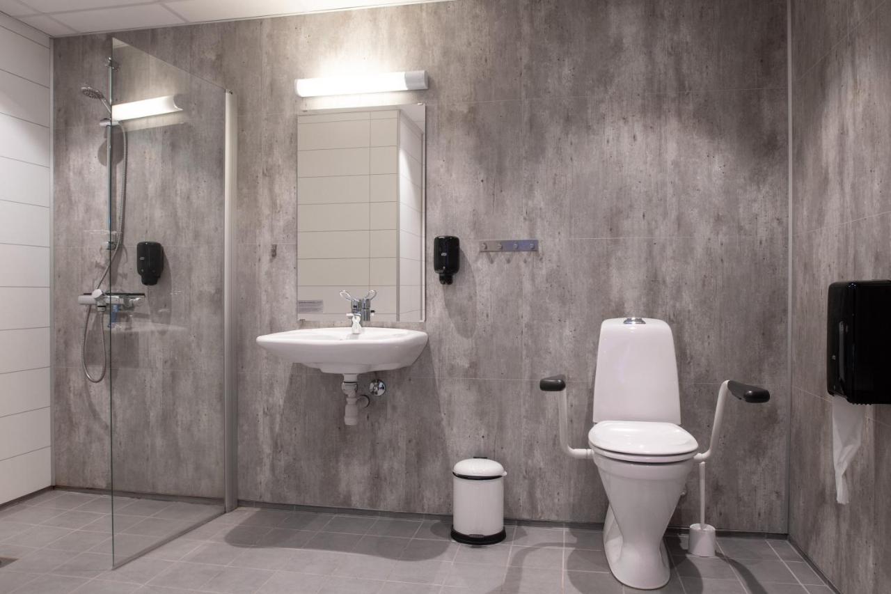 Fast Hotel Сволвер Екстериор снимка